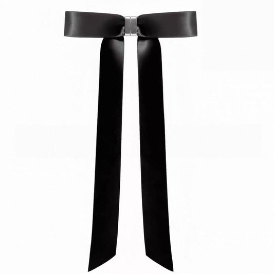 The Effortless Magnetic Bow: Chic Satin Hair Accessory for Instant Glamour